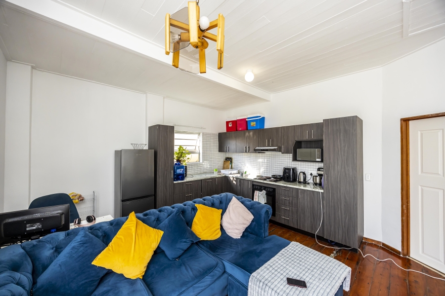 6 Bedroom Property for Sale in Quigney Eastern Cape